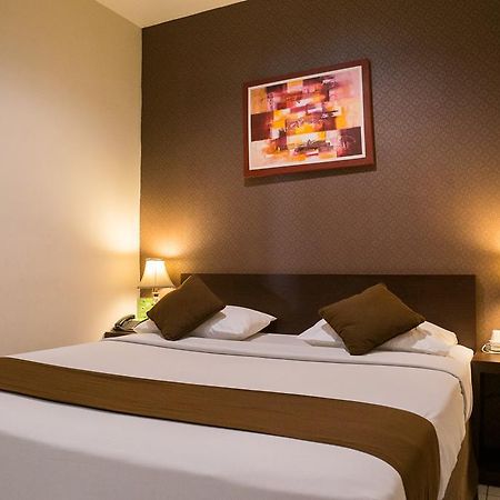 The Harmony Legian Hotel Кута Екстер'єр фото