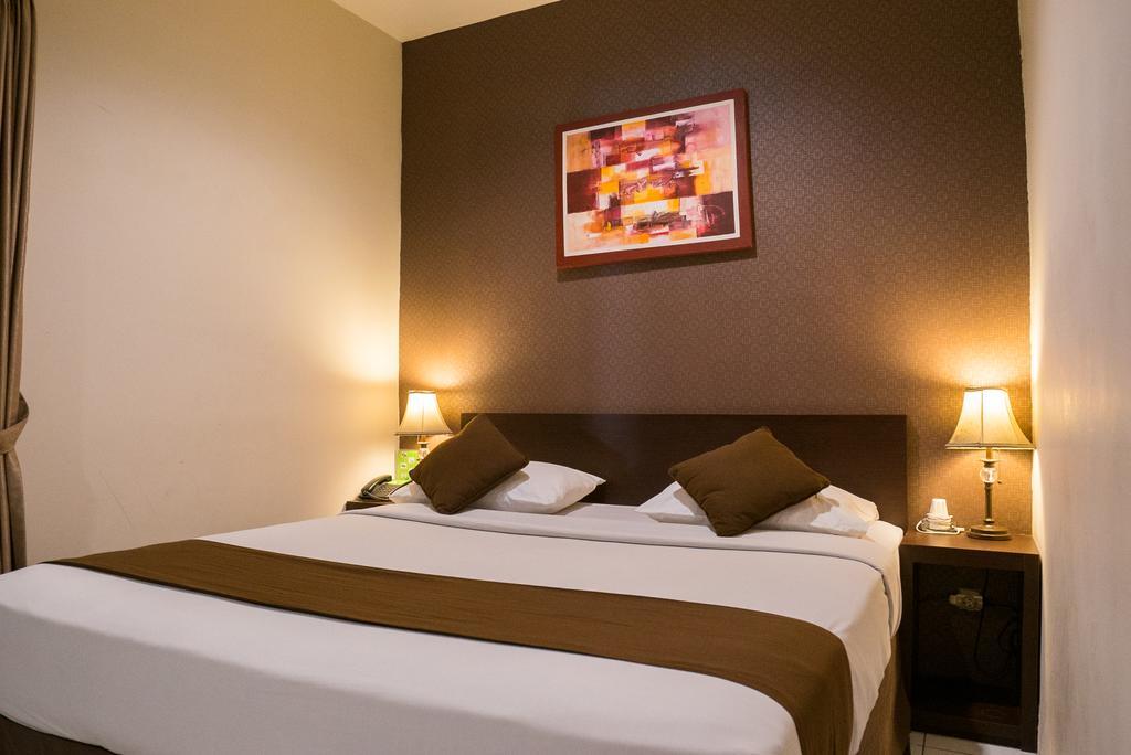 The Harmony Legian Hotel Кута Екстер'єр фото